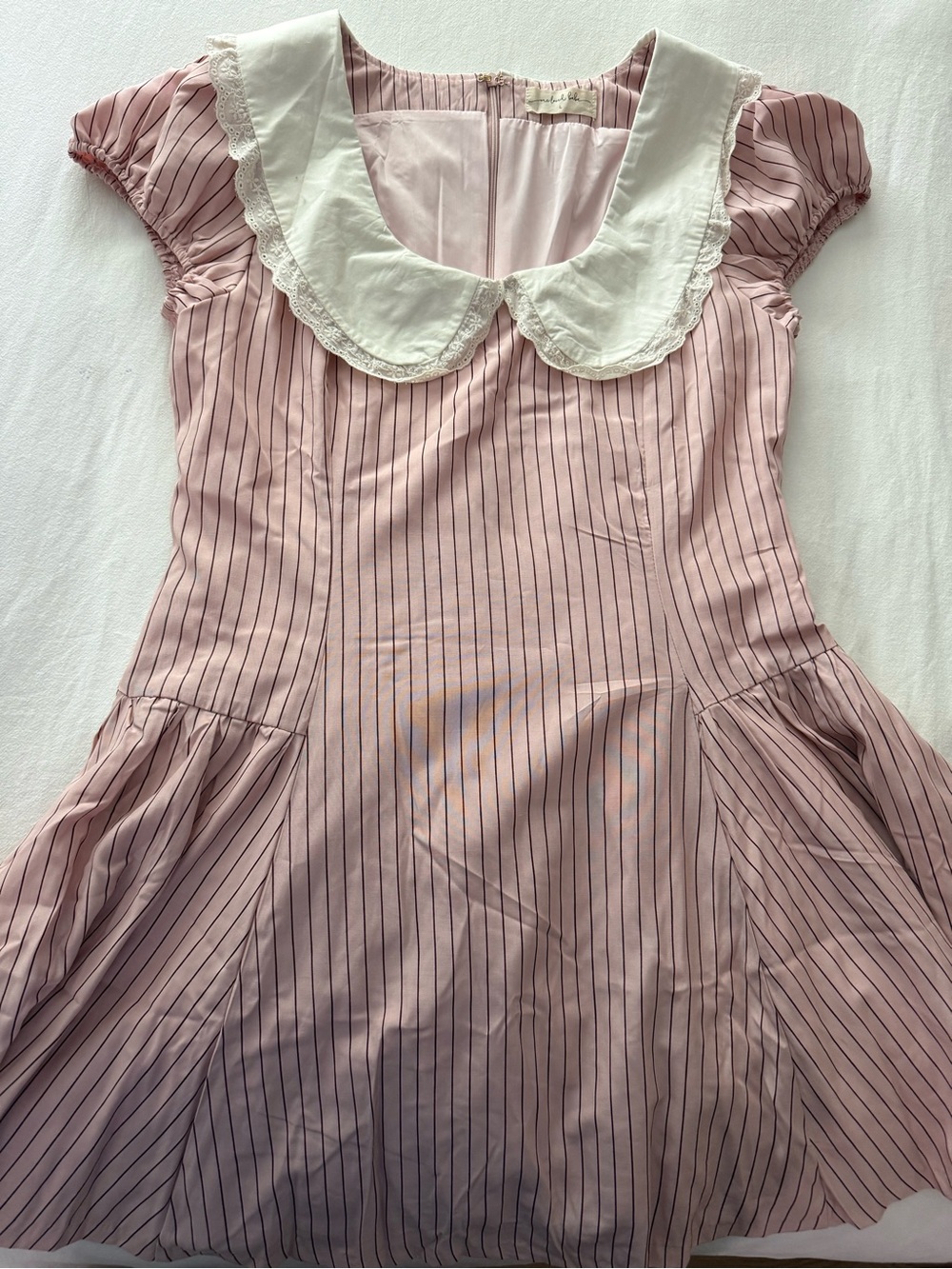 Vintage-Inspired Pink Striped Mini Dress with White Peter Pan Collar